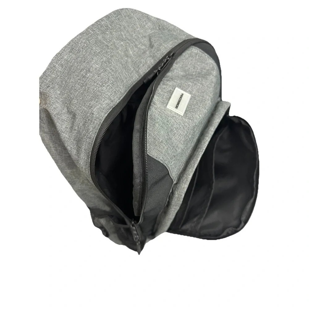 DC Shoes Unisex's Locker 3‎ Backpack 23 Liter Dark Gray Padded Laptop Sleeve New